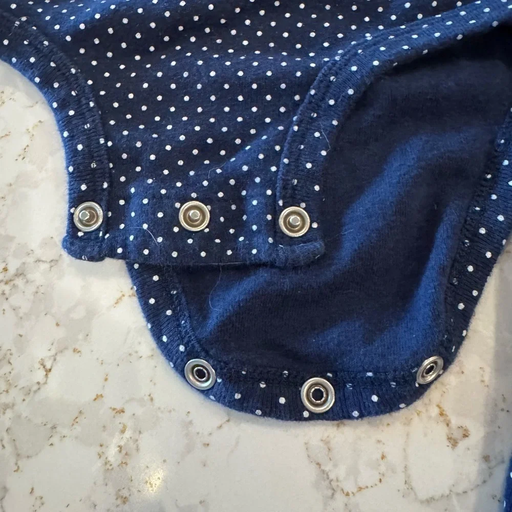 3-6M Carter’s - Blue Polka Dot Baby Outfit - Picture 5 of 9